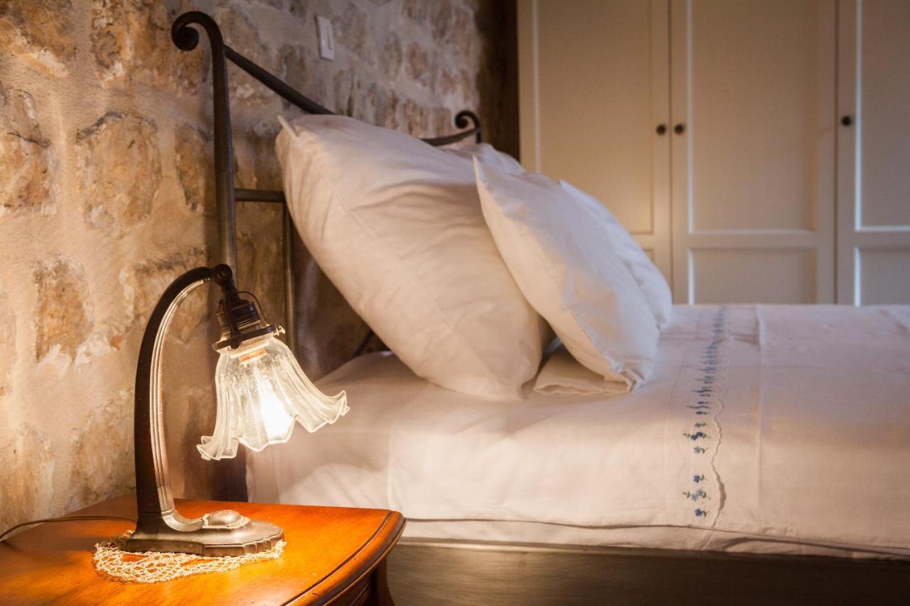 Holiday Home City Walls Hvar Town Ruang foto